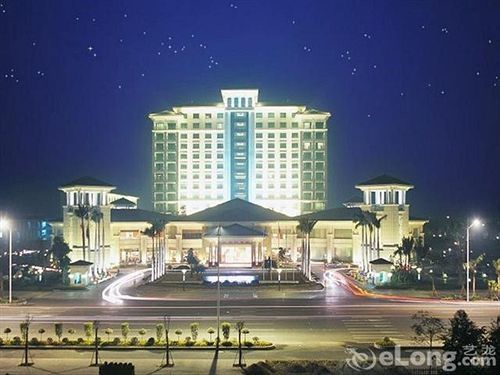 Grand View Hotel Донгуан Екстериор снимка