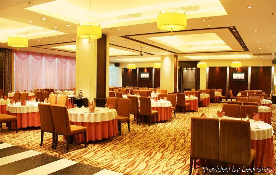 Grand View Hotel Донгуан Екстериор снимка