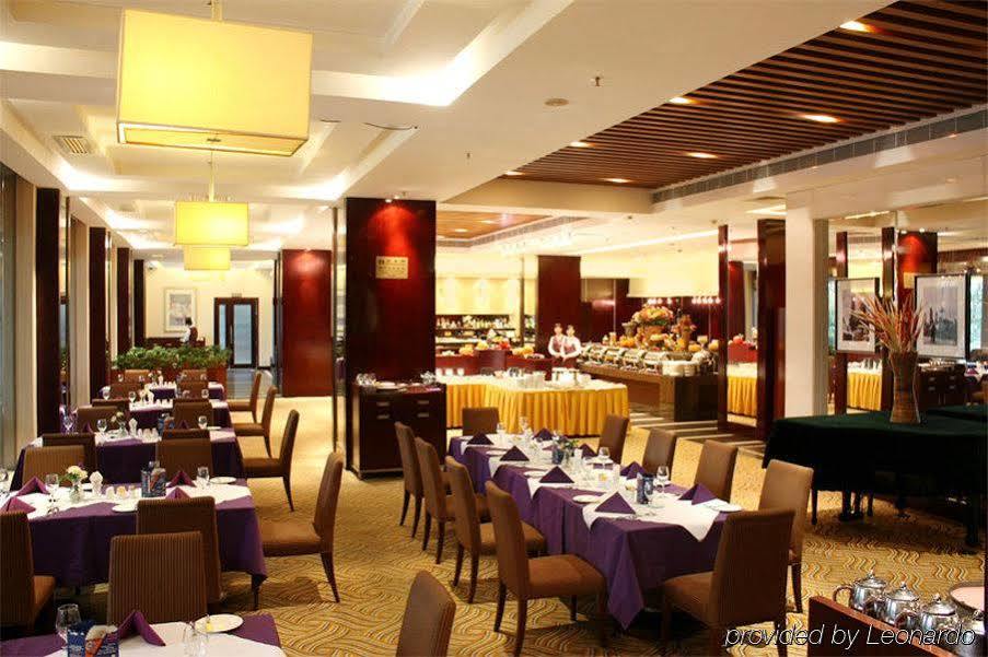 Grand View Hotel Донгуан Ресторант снимка